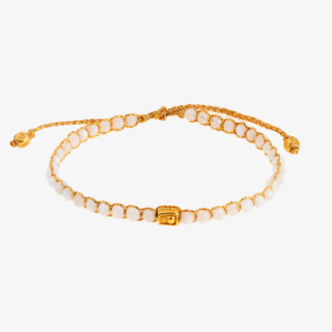 Moonstone Bracelet Gold