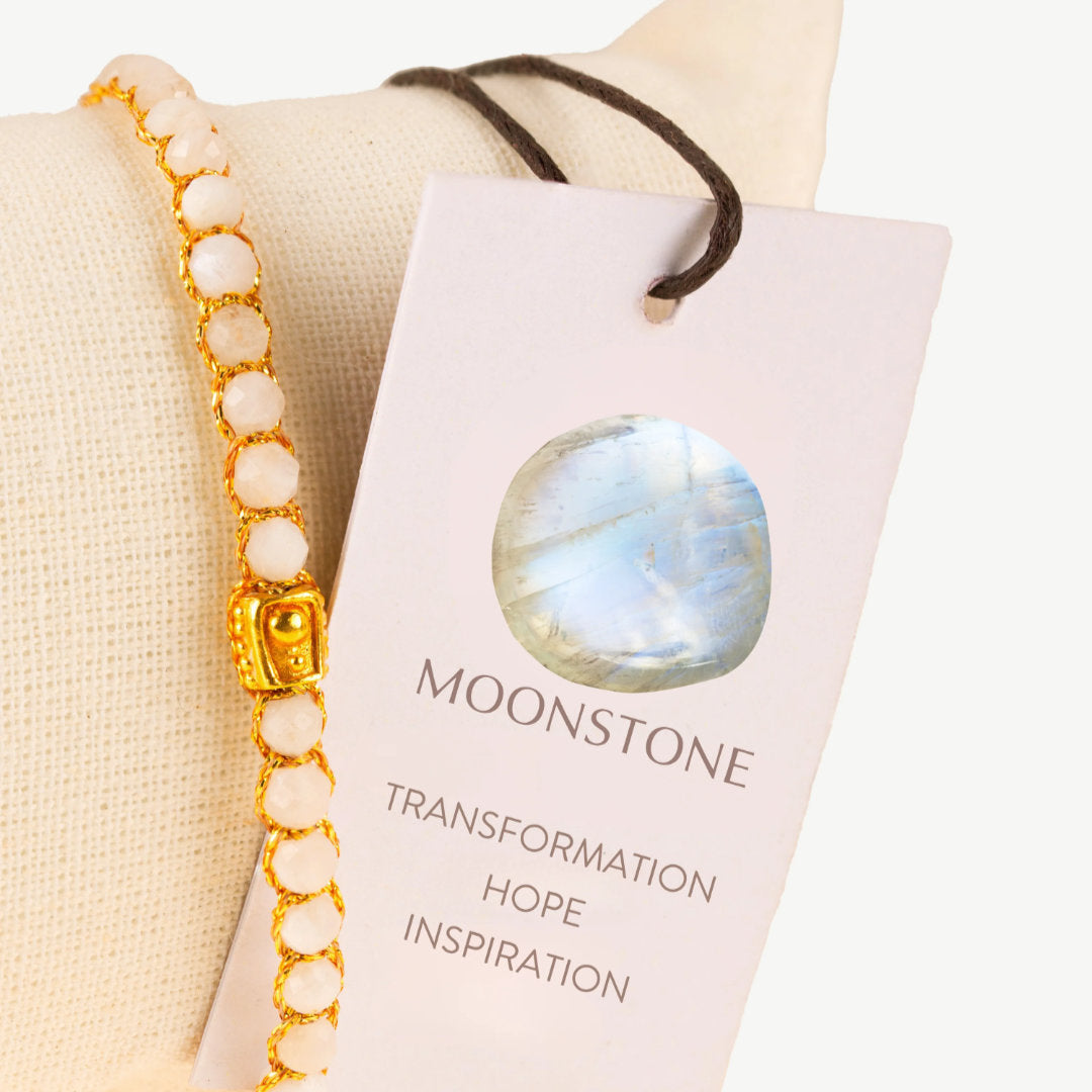 Moonstone Bracelet Gold